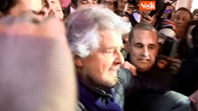 VIDEO: Il rocambolesco arrivo di Grillo all’Ariston