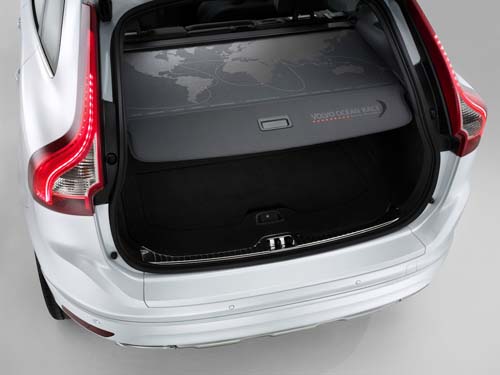 Volvo Ocean Race Edition e V70 & XC70 Edition per la prima volta in passerella a Ginevra Volvo Ocean Race Edition e V70 & XC70 Edition per la prima volta in passerella a Ginevra