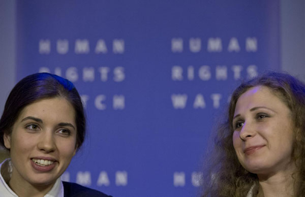 Sochi, tornano le Pussy Riot. Bernard Lévy choc: “Fermate i Giochi” Sochi, tornano le Pussy Riot. Bernard Lévy choc: “Fermate i Giochi”