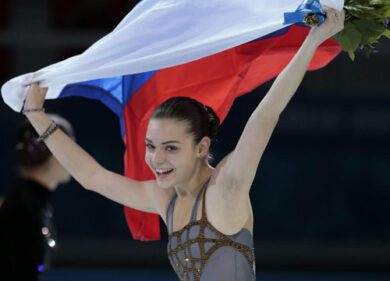 Adelina Sotnikova e Carolina Kostner, “passaggio” di consegne