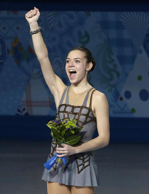 Adelina Sotnikova e Carolina Kostner, “passaggio” di consegne Adelina Sotnikova e Carolina Kostner, “passaggio” di consegne