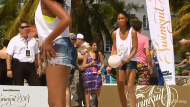 VIDEO: A Miami la squadra di beach volley più bella del mondo: tutte modelle
