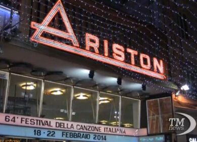 VIDEO: Sanremo, tonfo ascolti seconda serata. Leone: colpa della partita