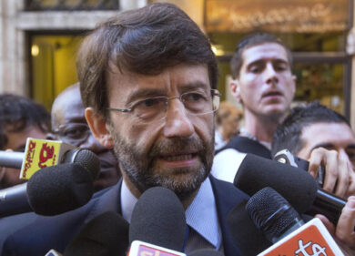 Renzi ha giurato: è Presidente del Consiglio. Ecco il suo governo