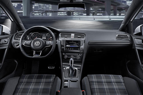 Ginevra 2014 – Golf GTE con propulsione ibrida plug-in 50 km in modalità soltanto elettrica Ginevra 2014 – Golf GTE con propulsione ibrida plug-in 50 km in modalità soltanto elettrica