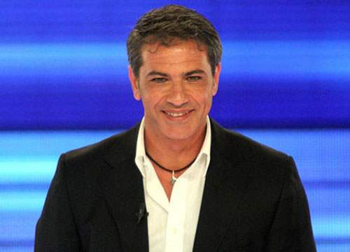 Lorenzo Crespi, grido di dolore online: “Sono malato, nessuno mi aiuta” Lorenzo Crespi, grido di dolore online: “Sono malato, nessuno mi aiuta”