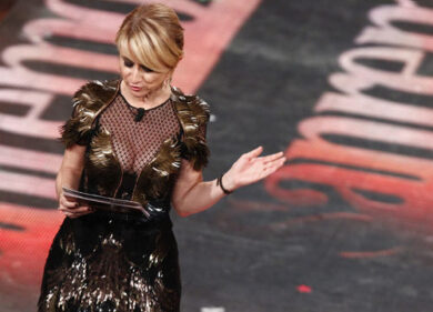 Scollatura vertiginosa e push up: il lato sexy della Littizzetto