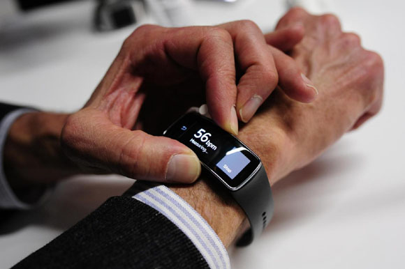 Tra smartwatch e chiamate gratis: uno sguardo al futuro del mobile Tra smartwatch e chiamate gratis: uno sguardo al futuro del mobile