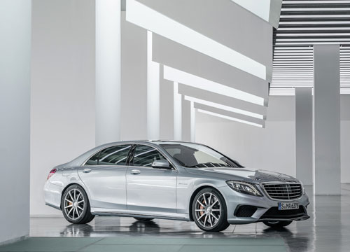 Mercedes cresce la famiglia di Classe S Mercedes cresce la famiglia di Classe S