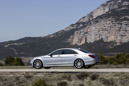Mercedes cresce la famiglia di Classe S Mercedes cresce la famiglia di Classe S