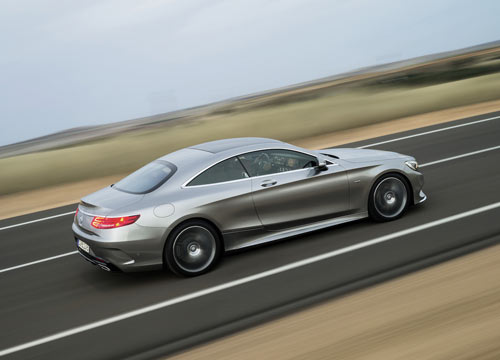 Mercedes cresce la famiglia di Classe S Mercedes cresce la famiglia di Classe S