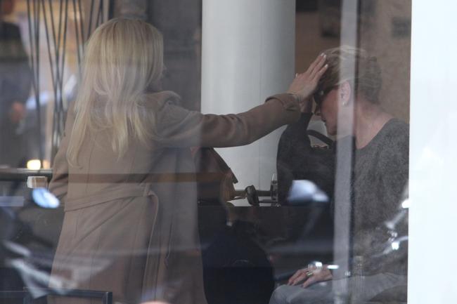 La Herzigova divide Hunziker e Trussardi: tra i due aria di litigi La Herzigova divide Hunziker e Trussardi: tra i due aria di litigi