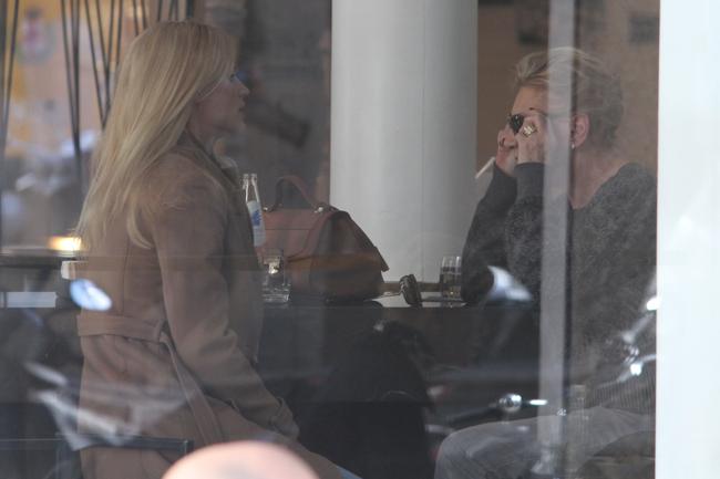 La Herzigova divide Hunziker e Trussardi: tra i due aria di litigi La Herzigova divide Hunziker e Trussardi: tra i due aria di litigi