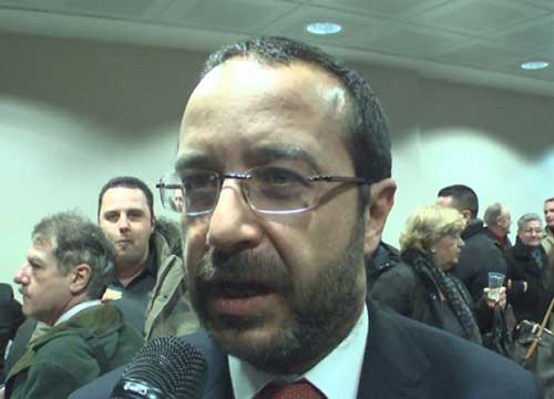 A Ciocchetti la maglia di Forza Italia. Pronto il passaggio con tutti i delfini A Ciocchetti la maglia di Forza Italia. Pronto il passaggio con tutti i delfini