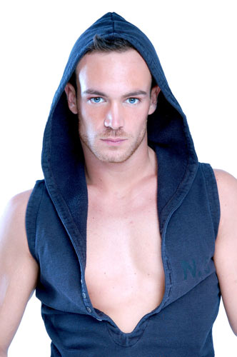 Per la prima volta un italiano a Mr Gay Universe. E’ Alessio Cuvello Per la prima volta un italiano a Mr Gay Universe. E’ Alessio Cuvello