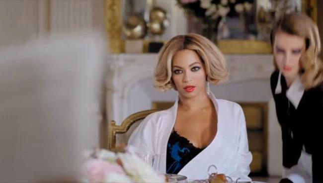Beyoncé, che video per “Partition”! Beyoncé, che video per “Partition”!