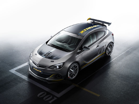 Opel Astra OPC EXTREME debutta a Ginevra Opel Astra OPC EXTREME debutta a Ginevra
