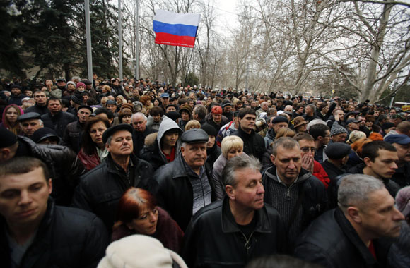 La Russia pronta a invadere l’Ucraina. Crimea già sotto controllo