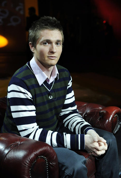 Feltri a Sollecito: “Ma Meredith te la volevi scopare?”. Trasmissione sospesa Feltri a Sollecito: “Ma Meredith te la volevi scopare?”. Trasmissione sospesa