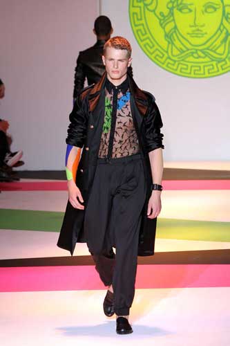 Agli americani un pezzo di Versace. Blackstone compra il 20%