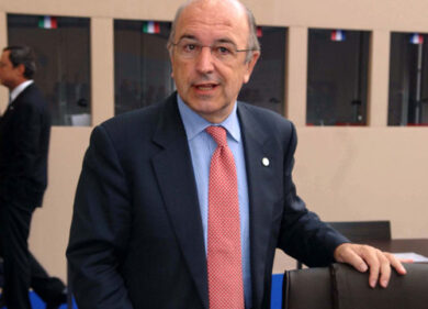 Faro Ue sul decreto Bankitalia: “Possibili aiuti di Stato alle banche”