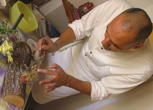 La filosofia si siede a tavola. Intervista allo chef Simone Salvini