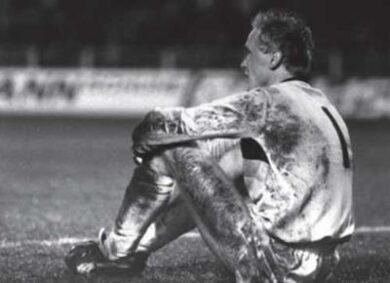 “Calciatori di sinistra”: la storia di Volker Ippig (squatter, sciamano e portiere…)