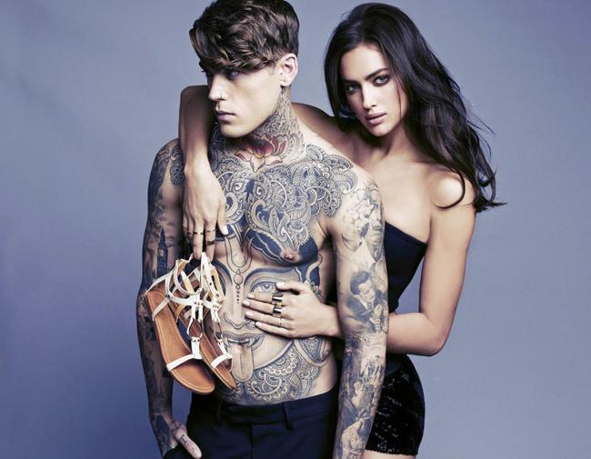 Irina Shayk, foto col tatuato. E la trans Cristina rivela che Cristiano…