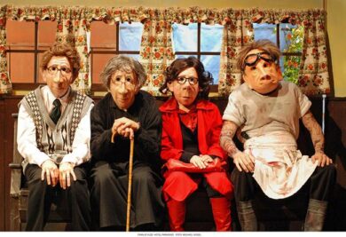 Hotel Paradiso dei Familie Flöz arriva al Manzoni di Milano