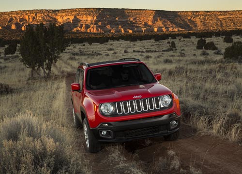 Nuova Jeep® Renegade il nuovo Small SUV Jeep a livello globale Nuova Jeep® Renegade il nuovo Small SUV Jeep a livello globale