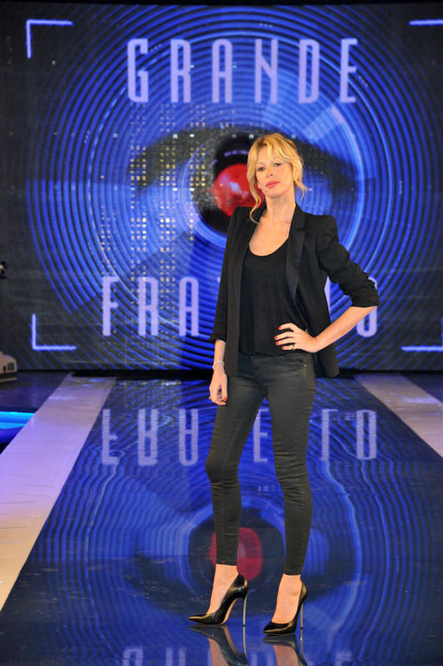 La prima doccia al GF? E’ di Chicca, ex del nuotatore Tumiotto