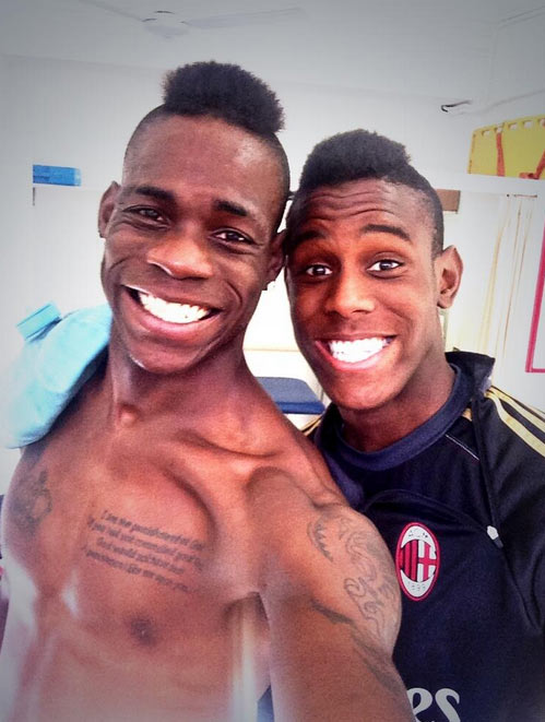 Balotelli: “Continuate a credermi uno scemo”. E Mou lo vuole allenare Balotelli: “Continuate a credermi uno scemo”. E Mou lo vuole allenare