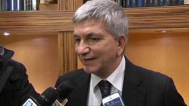 Ilva, Vendola: “Abbiamo difeso contemporaneamente la fabbrica e i lavoratori. Se questo è un reato sono colpevole” Ilva, Vendola: “Abbiamo difeso contemporaneamente la fabbrica e i lavoratori. Se questo è un reato sono colpevole”