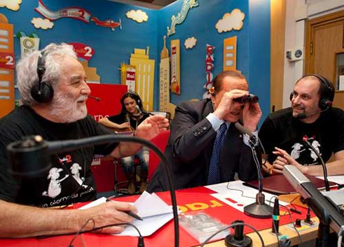 Radio2, l’invasione dell’ultraradio. Mucciante: “Noi replicanti sino alla tivvù” Radio2, l’invasione dell’ultraradio. Mucciante: “Noi replicanti sino alla tivvù”