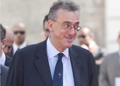 Nuova organizzazione per Finmeccanica. Pansa rafforza la capogruppo Nuova organizzazione per Finmeccanica. Pansa rafforza la capogruppo