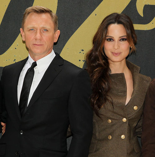 Dopo Skyfall arriva Bond 24: le novità sull’atteso sequel Dopo Skyfall arriva Bond 24: le novità sull’atteso sequel