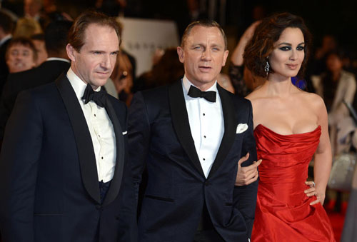Dopo Skyfall arriva Bond 24: le novità sull’atteso sequel Dopo Skyfall arriva Bond 24: le novità sull’atteso sequel