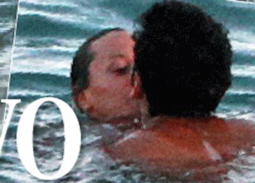 Autoscatto spettacolare per Federica Pellegrini…