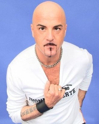 Neknomination, dj Aniceto: “Per essere fighi non bisogna seguire il branco” Neknomination, dj Aniceto: “Per essere fighi non bisogna seguire il branco”