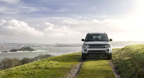 Land Rover festeggia i 25 anni della Discovery Land Rover festeggia i 25 anni della Discovery