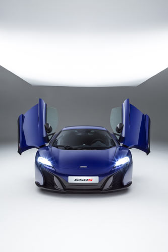 Disabile “cacciato” dal Salone dell’Auto di Ginevra. E’ polemica Disabile “cacciato” dal Salone dell’Auto di Ginevra. E’ polemica