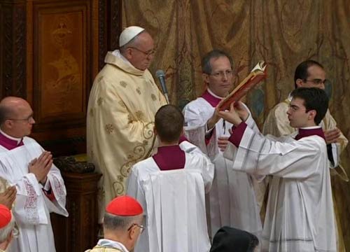 Il libro sul “relativista” Bergoglio dell’ateo devoto Giuliano Ferrara