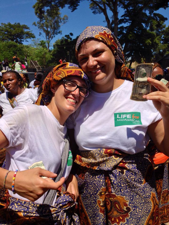 Sognavano l’Africa e di aiutare il prossimo: la storia di due amiche volontarie nel Madagascar
