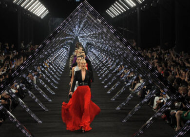 Affari di moda/ Hugo Boss vede rosa. E Porsche design punta sull’Italia