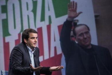 Europee, Raffaele Fitto mostra i muscoli. Le candidature al Sud
