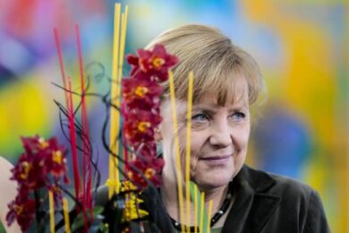 “Bomba” tedesca sull’Europa. Italia fuori dalla moneta unica