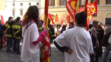 VIDEO: Manifestazione sindacati di base scuola contro Spending review