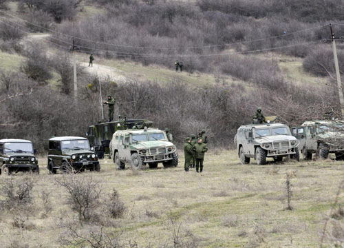 Crimea/ Mosca-Kiev: tregua fino al 21 marzo. Usa e Ue: voto illegale Crimea/ Mosca-Kiev: tregua fino al 21 marzo. Usa e Ue: voto illegale