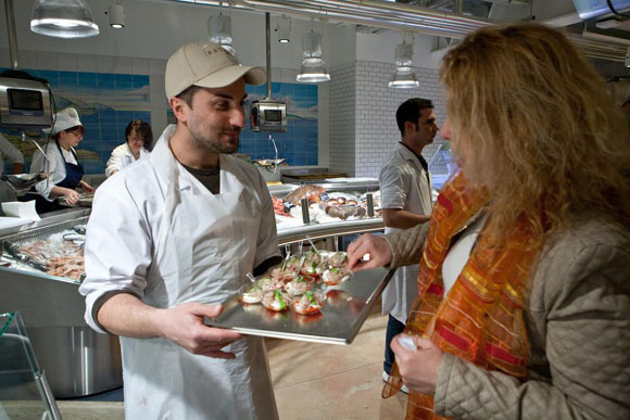 L’Eataly di Farinetti sbarca a Milano. Un ‘tempio del gusto’ L’Eataly di Farinetti sbarca a Milano. Un ‘tempio del gusto’