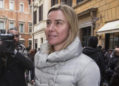 Il commento/ Alla neoministra Mogherini piace l’insalata russa